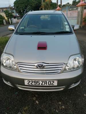 Toyota corolla 2002 - Family Cars