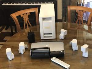 Bose Lifestyle 48 - Speaker on Aster Vender