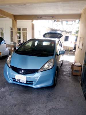 Honda Fit 2013 - Family Cars