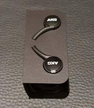 Earphone AKG  - Other phone accessories on Aster Vender