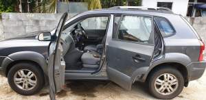 hyundai tucson 2008 - SUV Cars on Aster Vender