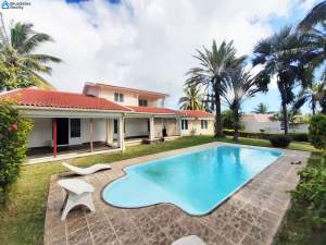 Exceptional villa located on Chemin Vieux Moulin, Pereybere beautifull - Villas on Aster Vender
