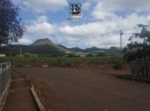 House for sale in Creve Coeur near a River @ Rs 2,500,000 - Land on Aster Vender