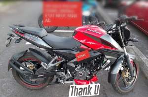 Pulsar NS 200 - Sports Bike on Aster Vender