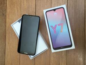 Huawei Y7 Prime 2019 - Android Phones on Aster Vender