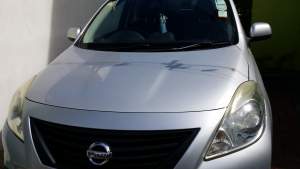 A VENDRE NISSAN LATIO - Family Cars