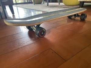 Skateboard (cruiser) - Skateboard & Hoverboard on Aster Vender