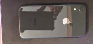 IPhone XR Black 128 gb - iPhones on Aster Vender