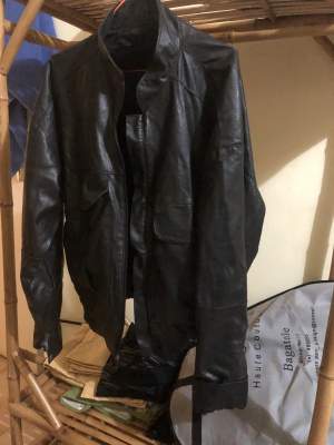 Veste en pure cuir idéale pour motard - Jackets & Coats (Men) on Aster Vender