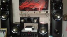 La pareil LG  - All Informatics Products on Aster Vender