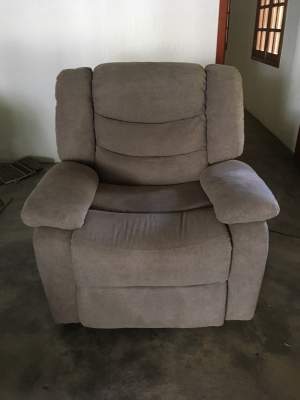 FAUTEUIL ELECTRIQUE - ELECTRICAL CHAIR - Chairs on Aster Vender