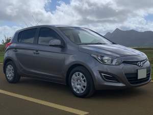 Hyundai i20 Sep 2013 - Compact cars on Aster Vender