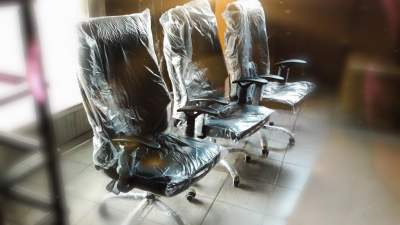 executive chair - Desk chairs