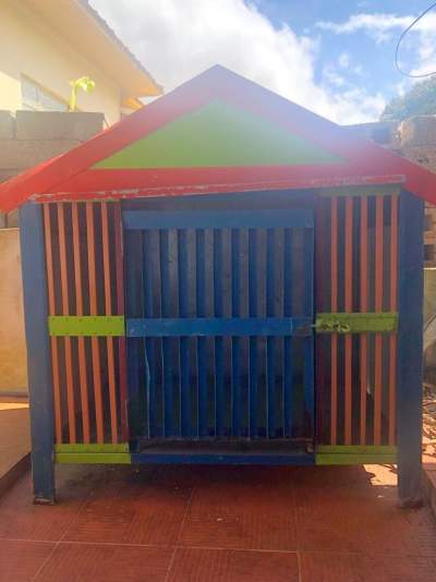 Dog House/Kennel - Pets supplies & accessories on Aster Vender