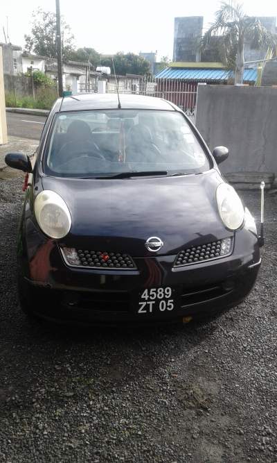 A vendre Nissan March annee 2005 - Family Cars