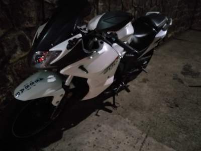 Kpr200 - Sports Bike