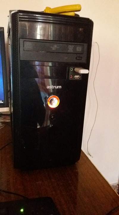 Cpu +screen 19 inch at Rs 4990  - All Informatics Products