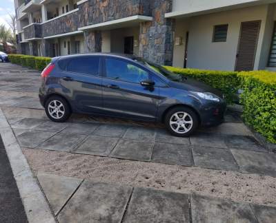 Ford Fiesta 1.4 - Compact cars