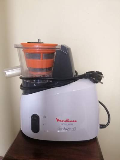 Centrifugal Juicer Moulinex  - Kitchen appliances on Aster Vender