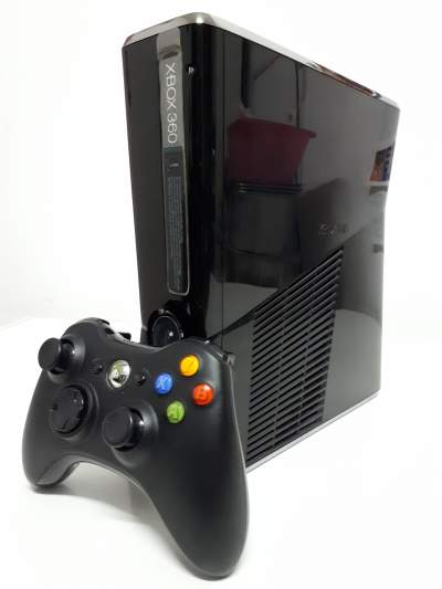 Xbox360 slim - All Informatics Products on Aster Vender