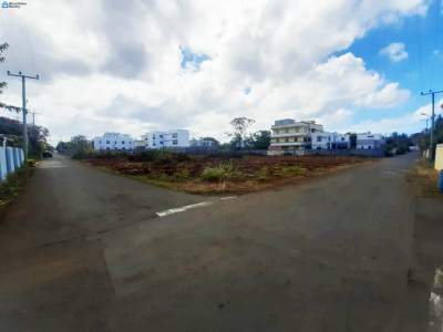 3 plots of land for sale in Trou aux Biches - Land