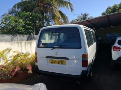 Passenger van - Others