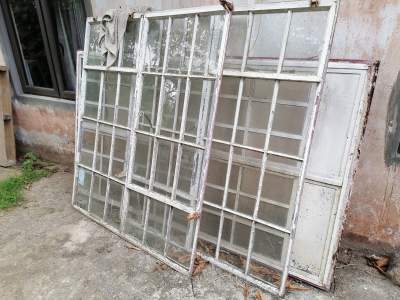 metal window frame - Others