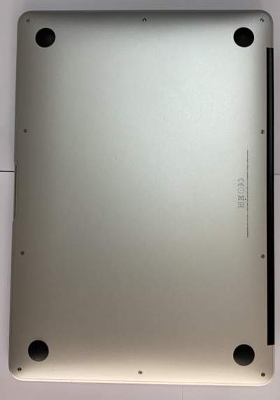 MacBook Air 13 inch 2015 Intel core i5 4 GB DDR3 Intel HD Graphics  - All Informatics Products on Aster Vender