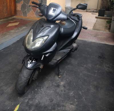 Scooter keeway 50cc - Scooters (upto 50cc) on Aster Vender