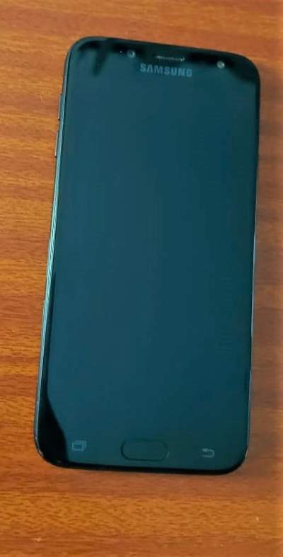 SAMSUNG GALAXY J7 PRO - Galaxy J Series