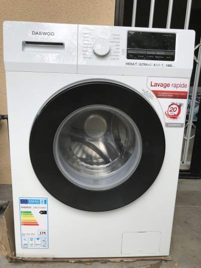 Machine à laver - Bathroom on Aster Vender