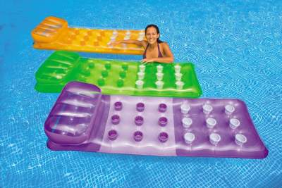 Pool air mattress  - Water sports on Aster Vender