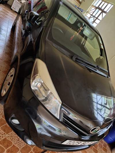 Car for Sale - Compact cars on Aster Vender