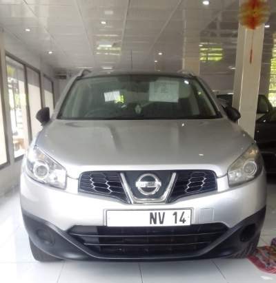 NISSAN QASHQAI + 2 ,7 SEATER - SUV Cars on Aster Vender