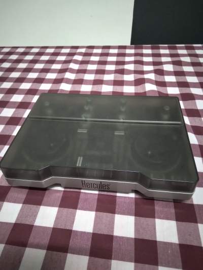Hercules mp3 e2 DJ controller  - All Informatics Products on Aster Vender