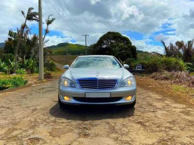 Mercedes-Benz S-320 LWB - Luxury Cars