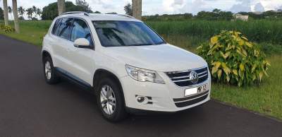 Sale of Tiguan Volkswagen - Off Roader Cars on Aster Vender