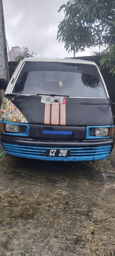 TOYOTA TOWNACE 1987 - Cargo Van (Delivery Van) on Aster Vender