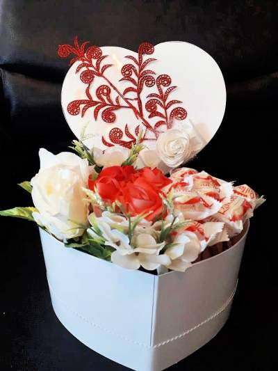 Raphaelo in heart shape carton box  - Wedding Gift