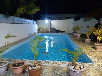 fully furnished villa with private pool on sale - Villas on Aster Vender
