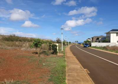 FOR SALE: LAND IN GATED COMMUNITY OF JARDINS D'ANNA, FLIC EN FLAC - Land