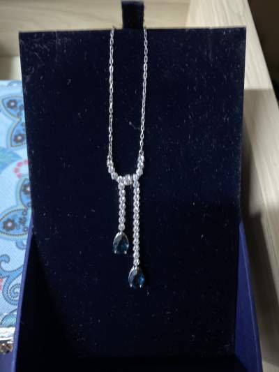 Swarovski necklace  - Others