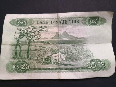 Mauritius  rs25  1967 Queen Elizabeth  - Banknotes