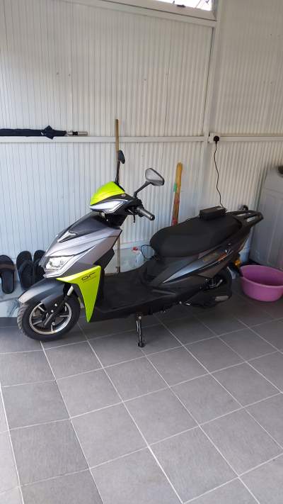 Electric Bike - Electric Bike on Aster Vender