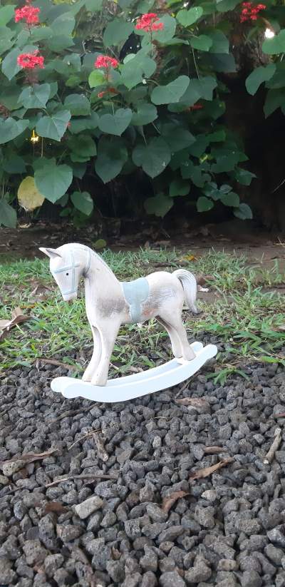 Horse figurine déco  - Interior Decor on Aster Vender