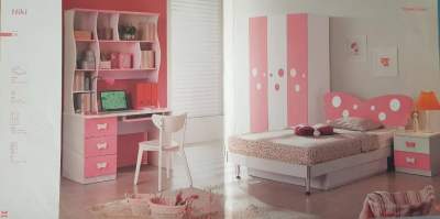 Girl Bedroom Furniture Set Available for Sale. - Armoires & Dressers