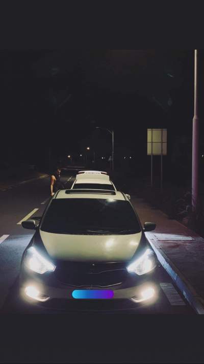 Kia cerato - Family Cars