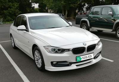 BMW F30 320i ED 2016 52,000kms @ Rs 995,000 Neg. Tel 5915-2380 - Family Cars on Aster Vender