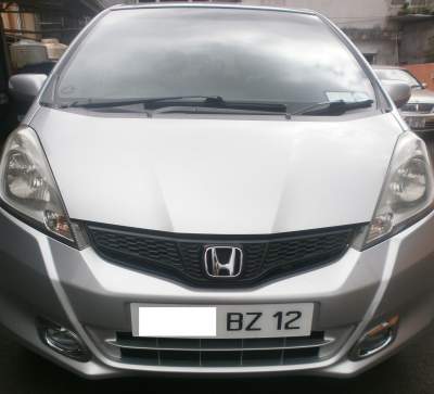 HONDA FIT YR BZ 12  - Family Cars on Aster Vender