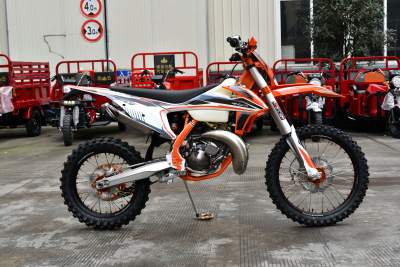250CC 2-stroke Motocross - Off road bikes on Aster Vender